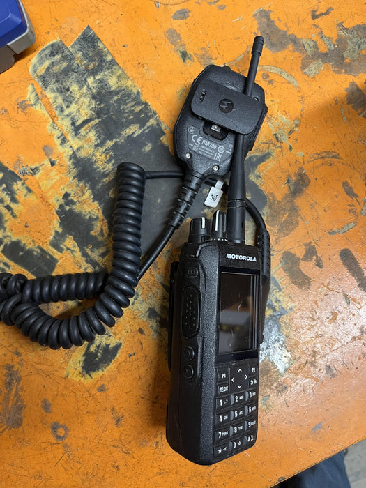 2023 MOTOROLA R7 DISPLAY