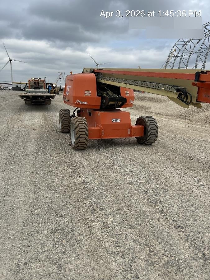 2023 JLG 660SJ