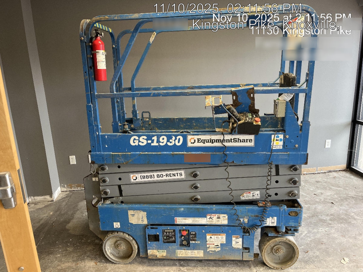 2019 Genie GS-1930 Fixed Rails with Chain Entry