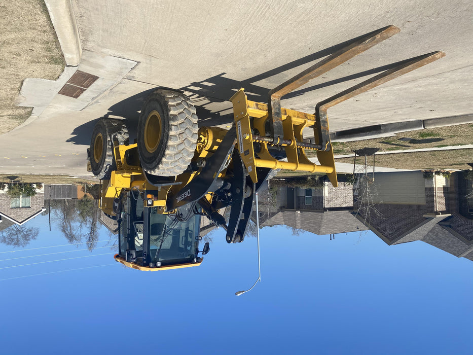 2020 JOHN DEERE 96" Loader Fork Carriage - John Deere