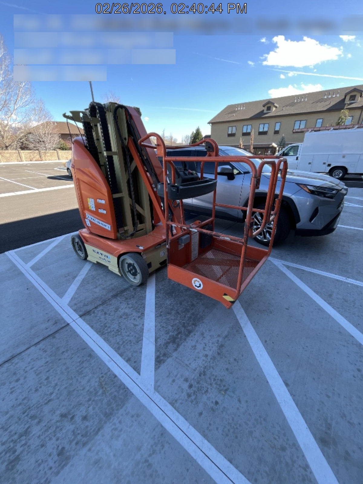 2022 JLG 26E