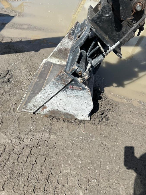 2025 MONGO MTGB900D8