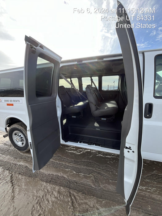 2023 CHEVROLET Express Van - Rental