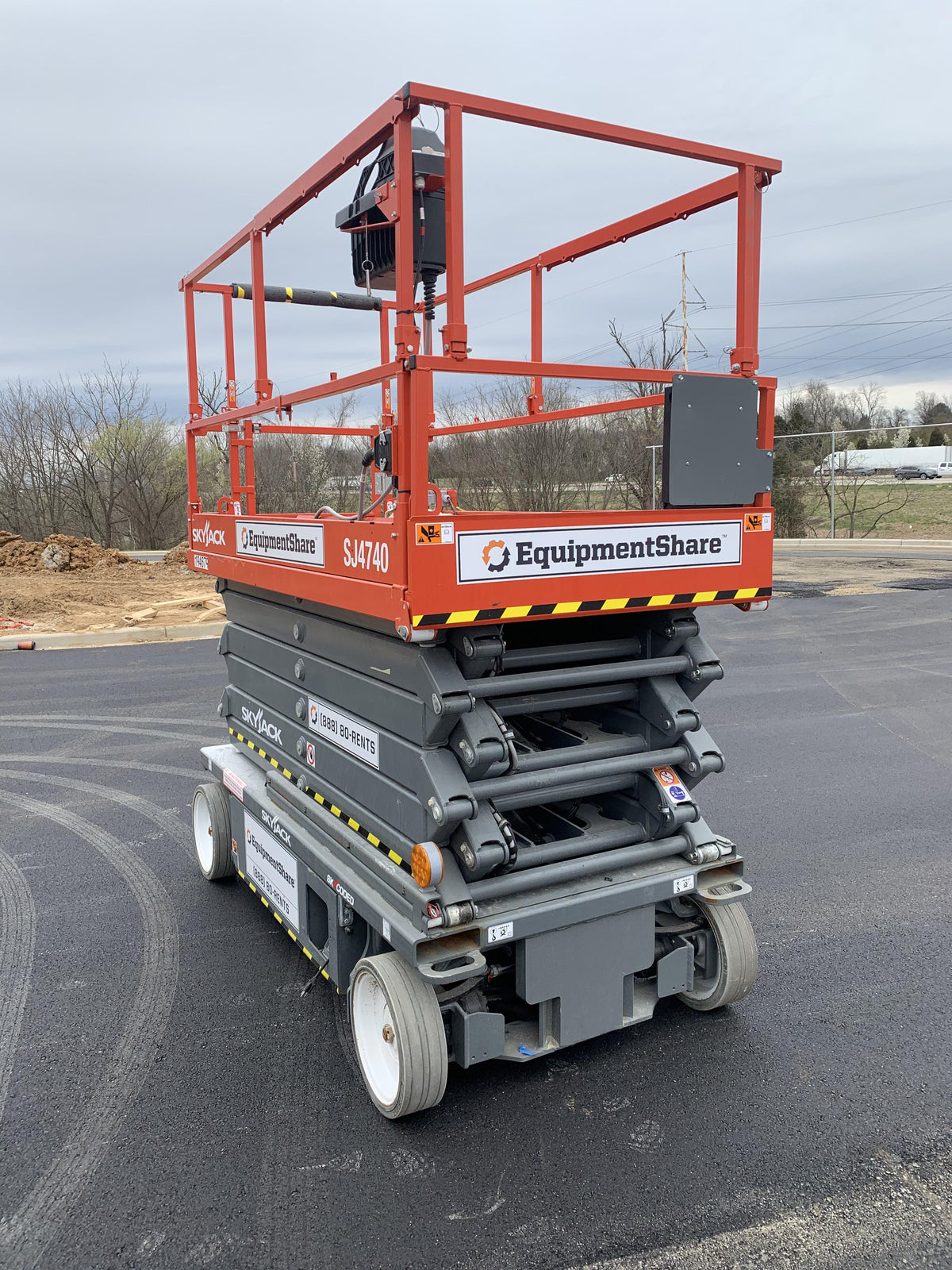2021 Skyjack SJ4740 Hyd Drive, Sld NM Tires, DBcns, EST