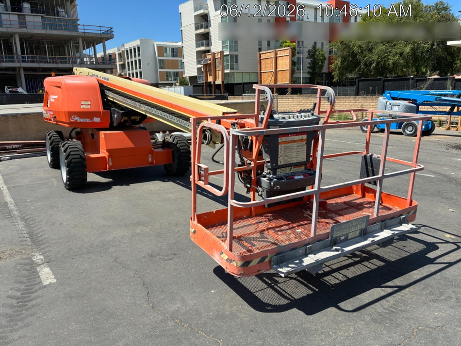 2022 JLG 600S