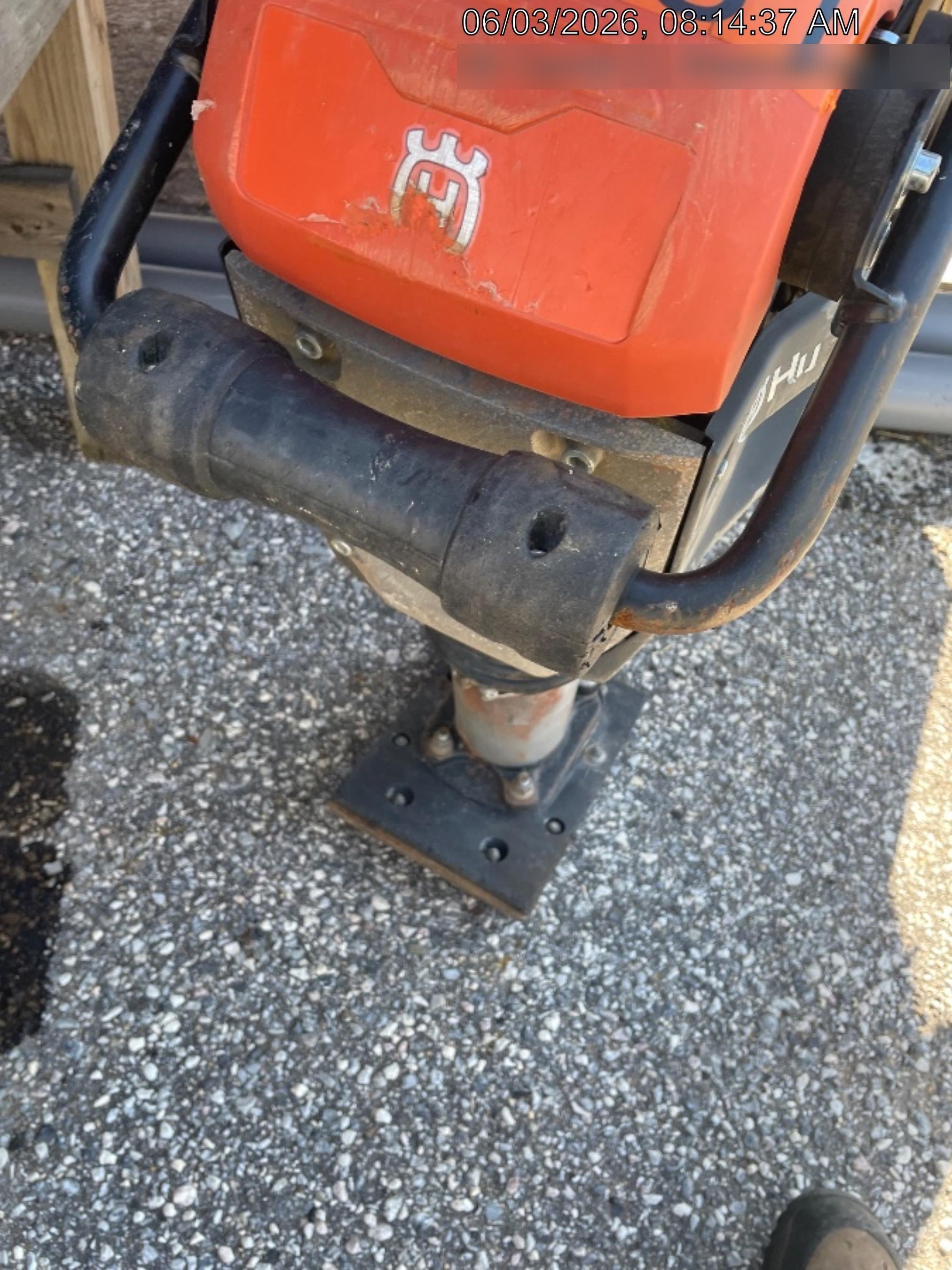 2024 HUSQVARNA LT5005
