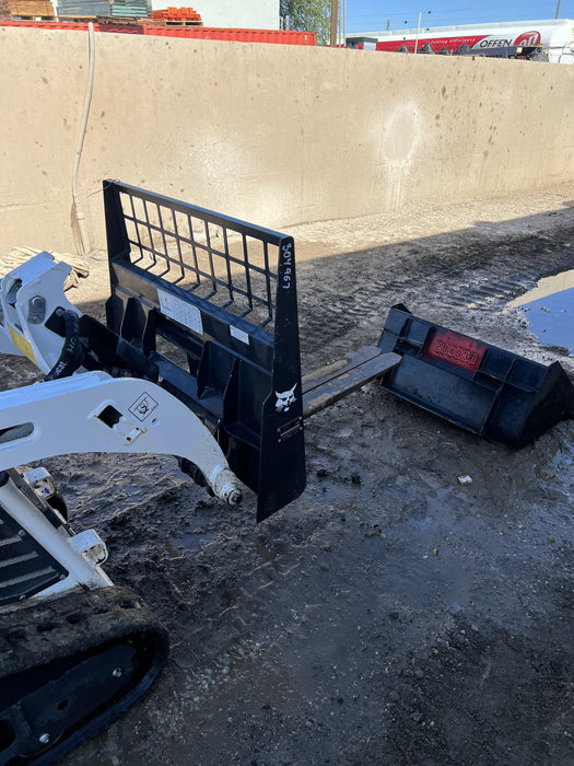 2023 BOBCAT 36" Mini Skid Steer Fork Carriage - Bobcat
