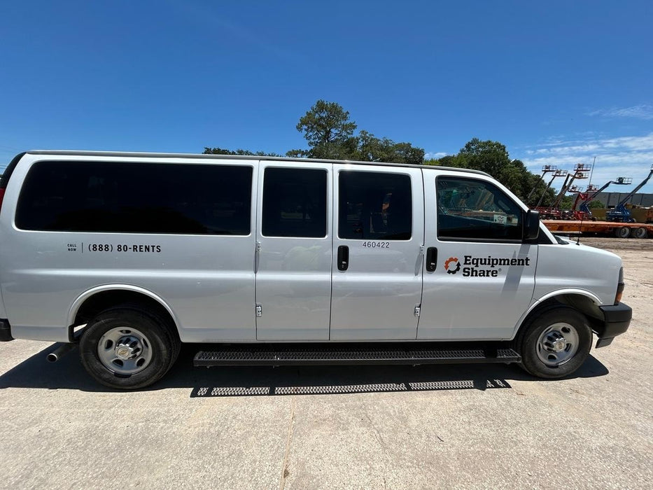 2024 CHEVROLET Express Van - Rental