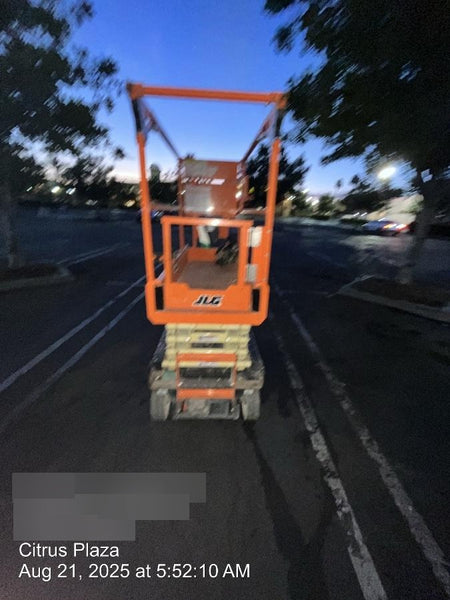 2022 JLG ES1932