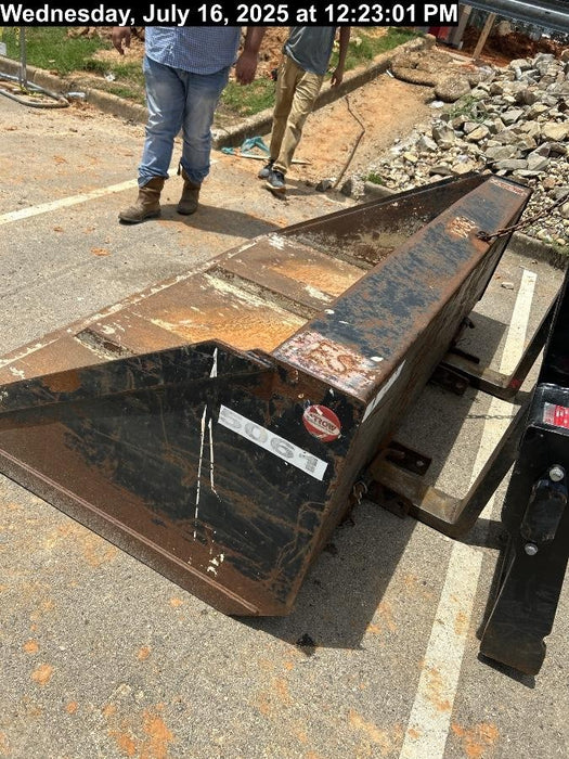 2017 ARROW MATERIAL HANDLING Telehandler Bucket - Slide-On Forks