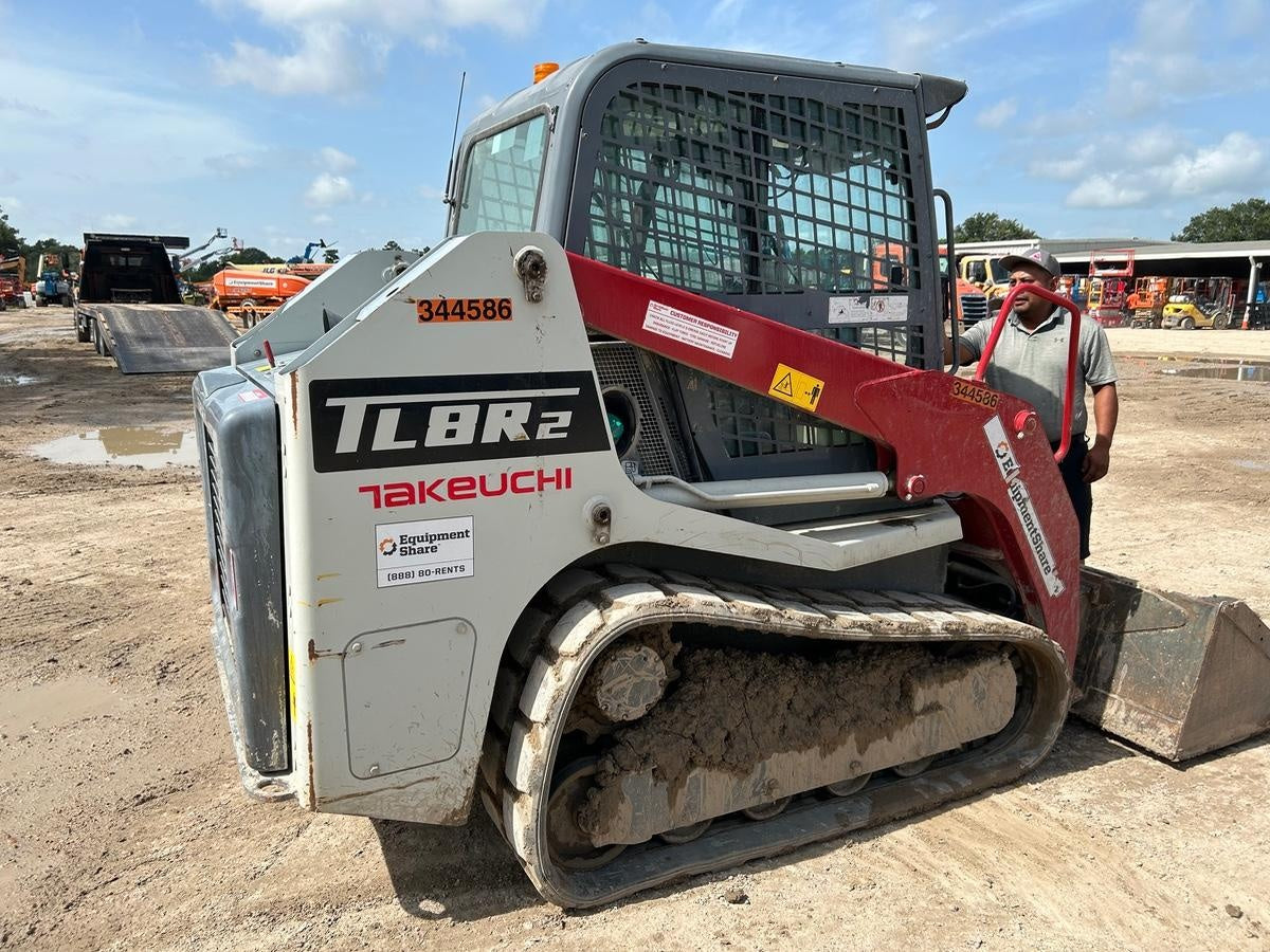 2023 TAKEUCHI TL8R2-CR