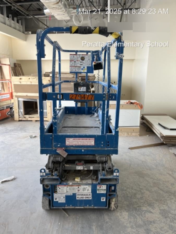 2022 GENIE GS-1432