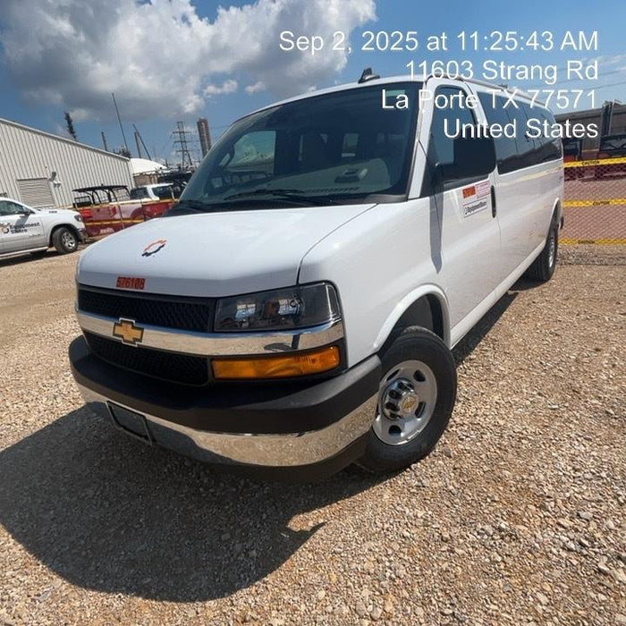 2025 CHEVROLET Express Van - Rental