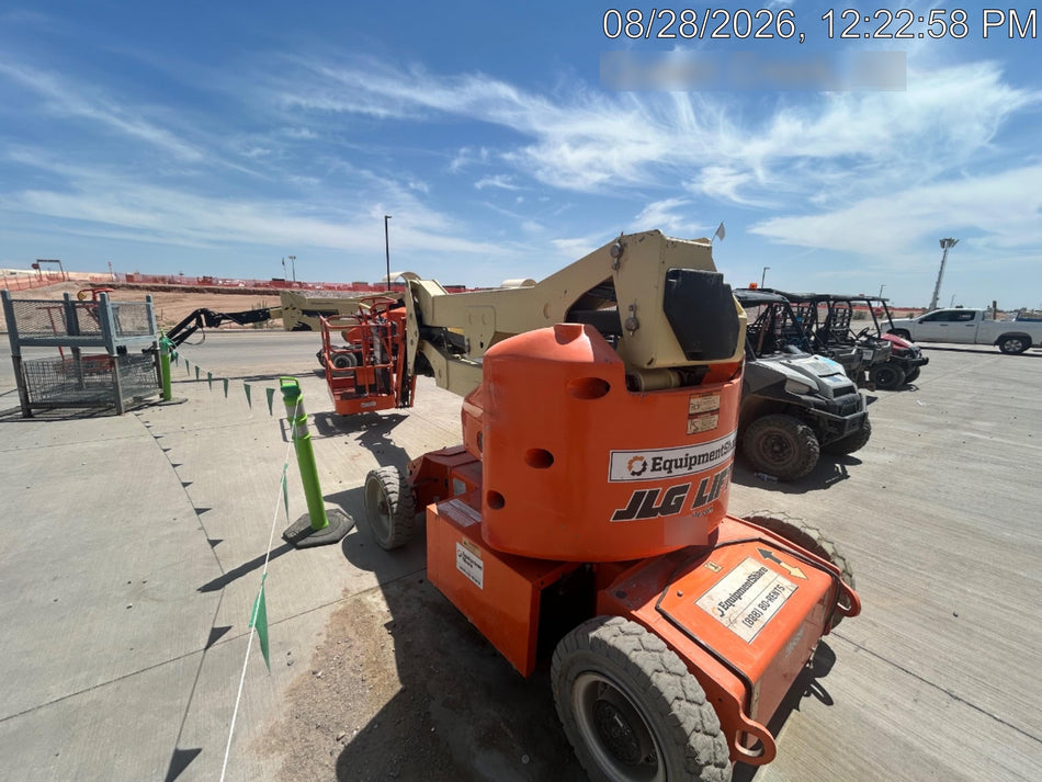 2019 JLG E400AJPN