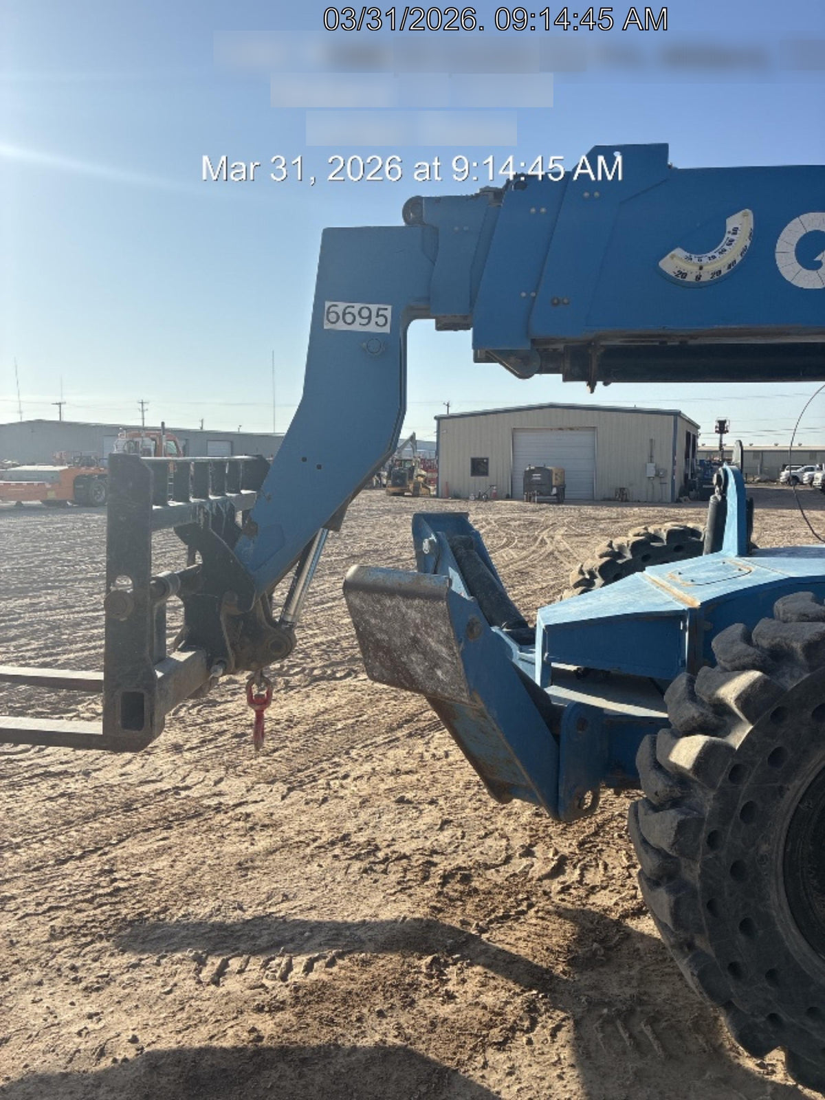 2017 GENIE GTH-1056