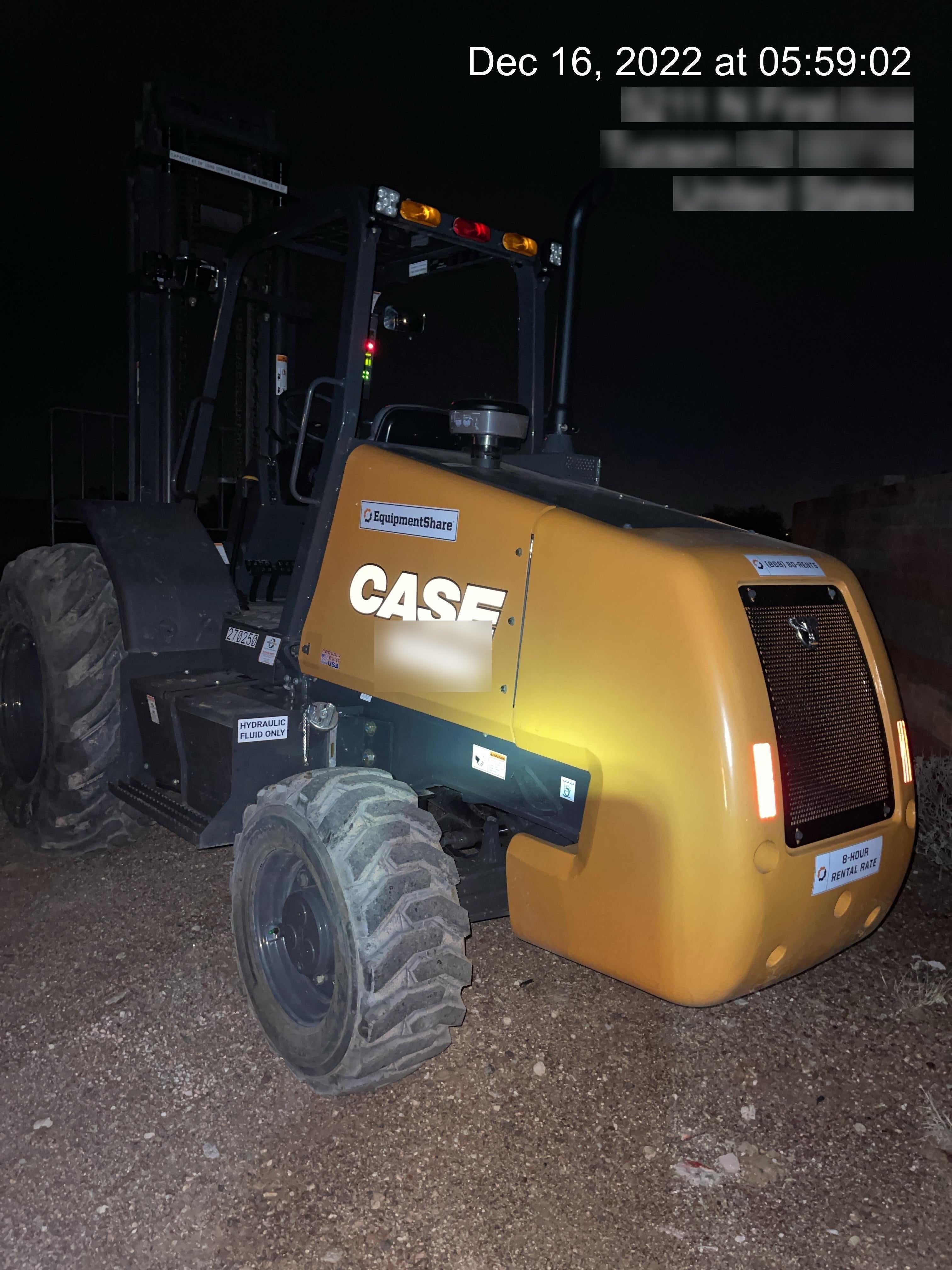 2023 CASE 588H