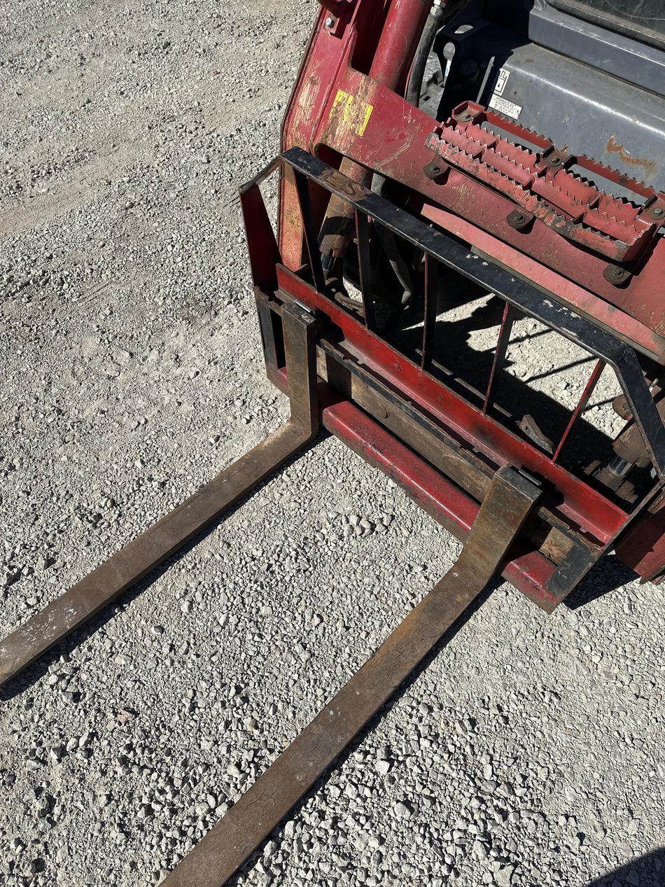 2022 PALADIN 48" Pallet Forks - Paladin