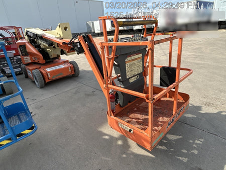 2019 JLG E400AJPN