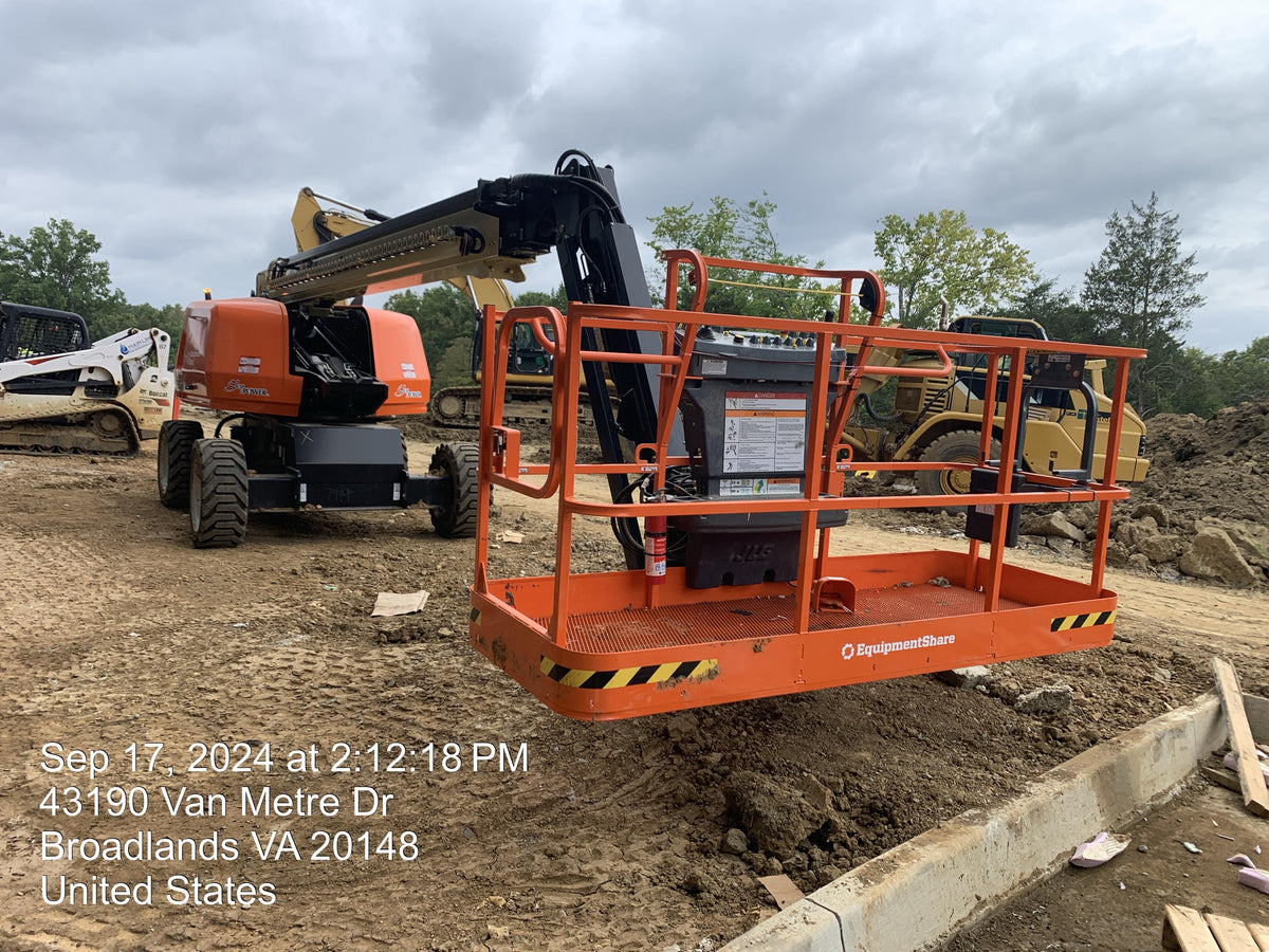 2024 JLG 660SJ