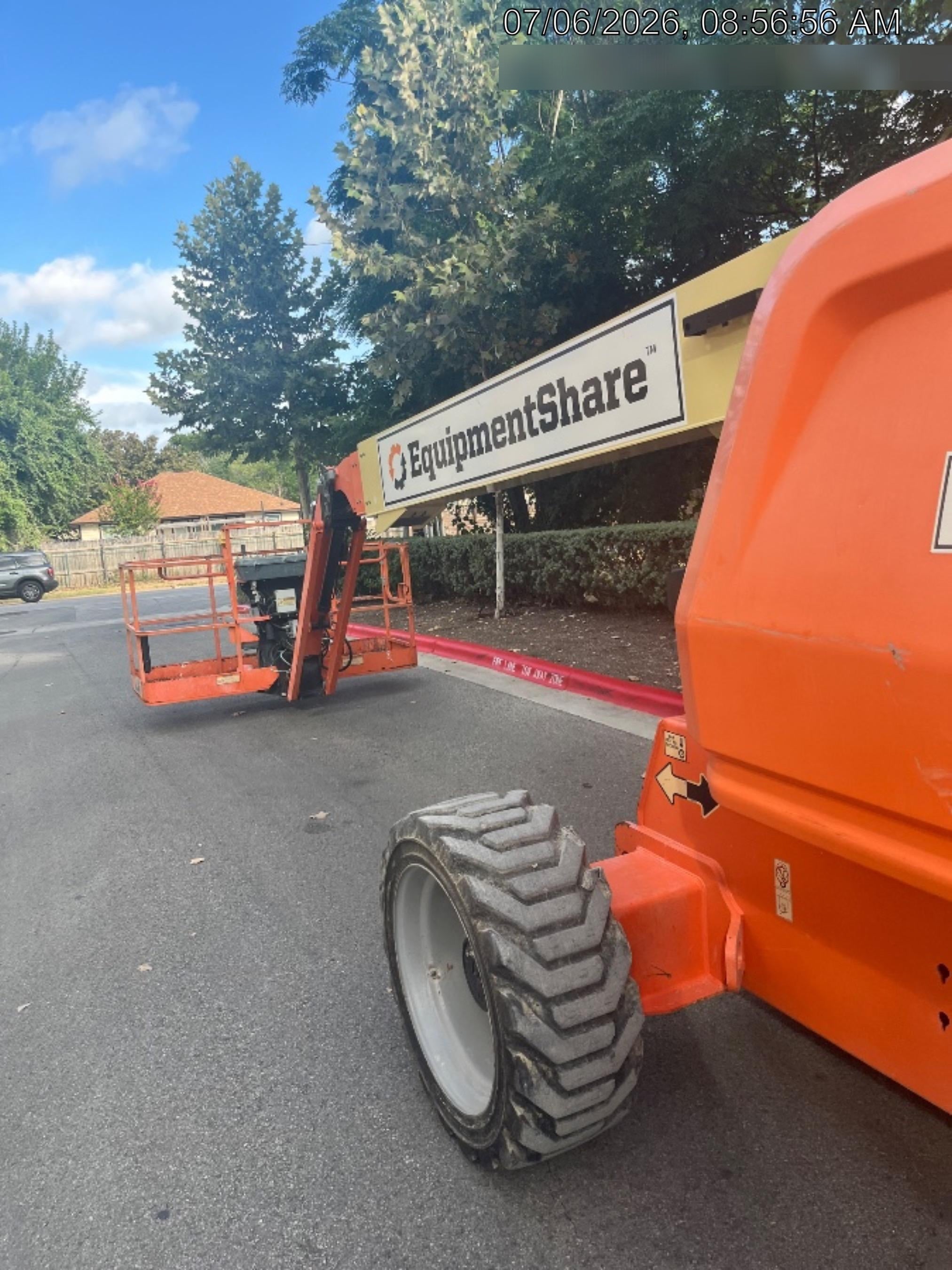 2021 JLG 660SJ