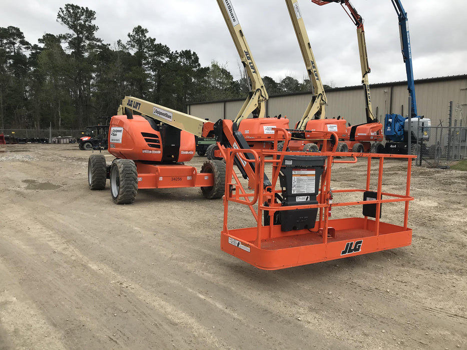 2019 JLG 600AJ