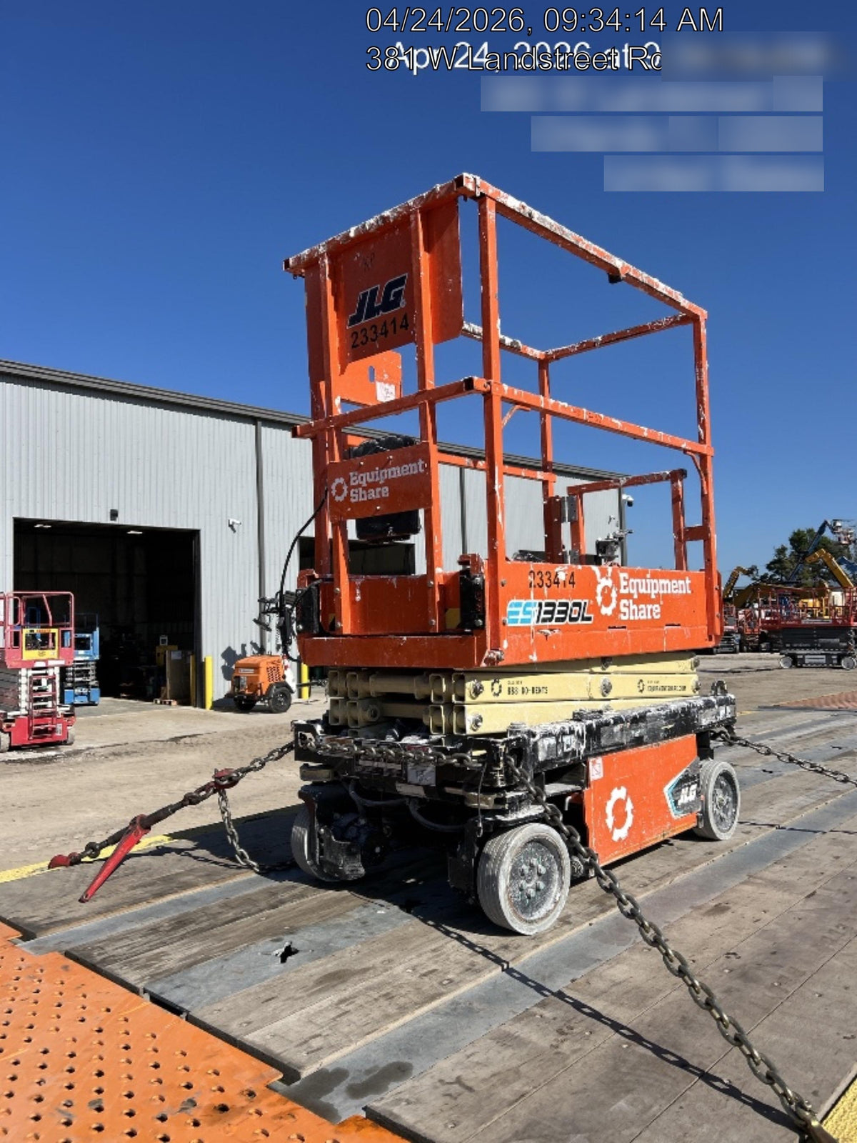 2022 JLG ES1330L