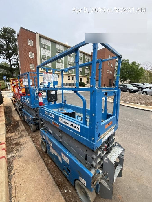 2020 Genie GS-1930 Solid Non Marking Tires, Beacon, Folding rails with half height swing gate