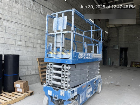 2022 GENIE GS-3232