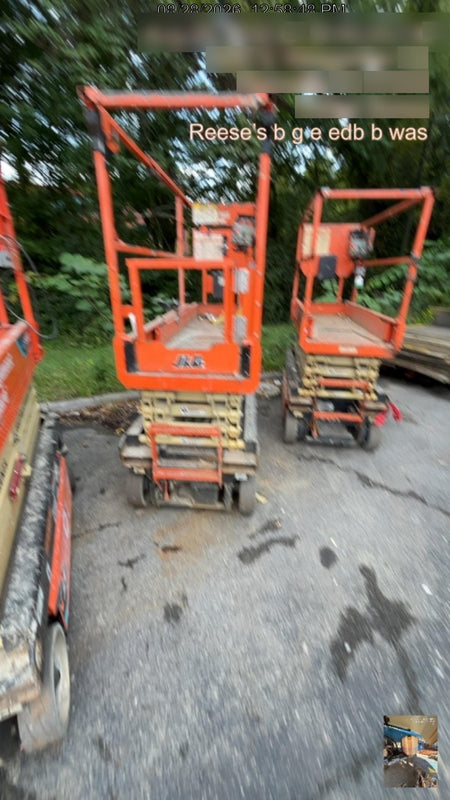 2022 JLG ES1932