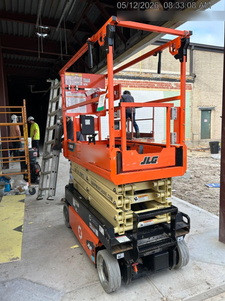 2025 JLG ES1932