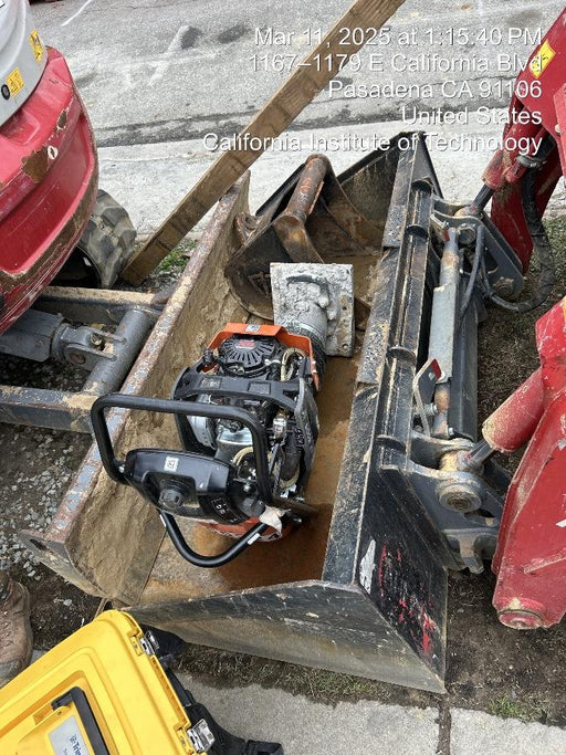 2024 HUSQVARNA LT6005