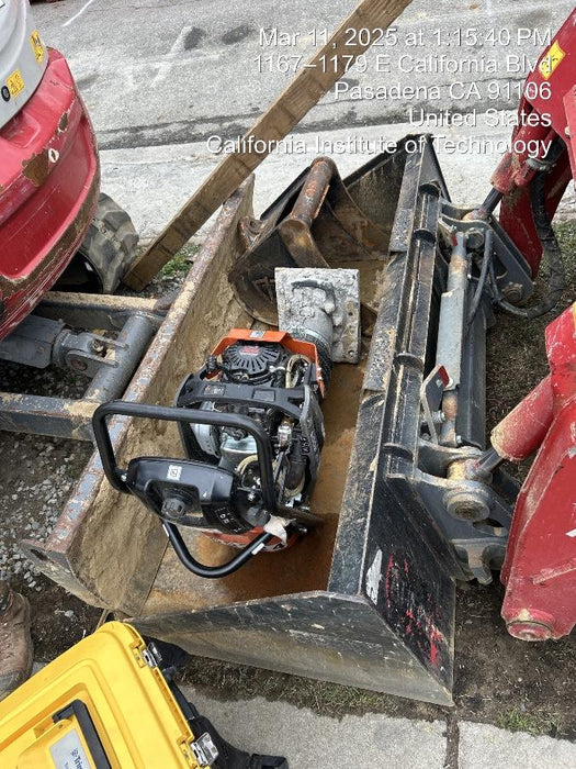 2024 HUSQVARNA LT6005