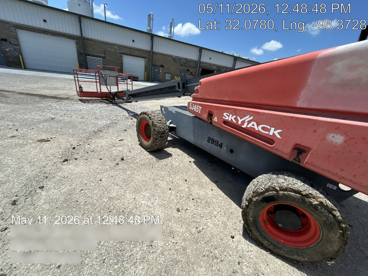 2017 SKYJACK SJ45T+