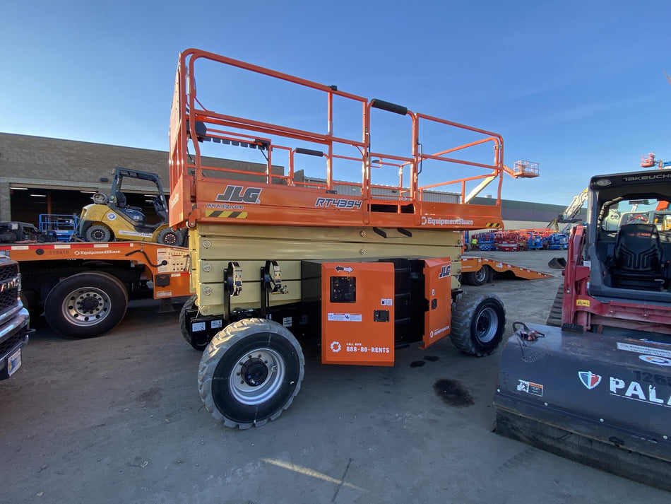 2022 JLG RT4394