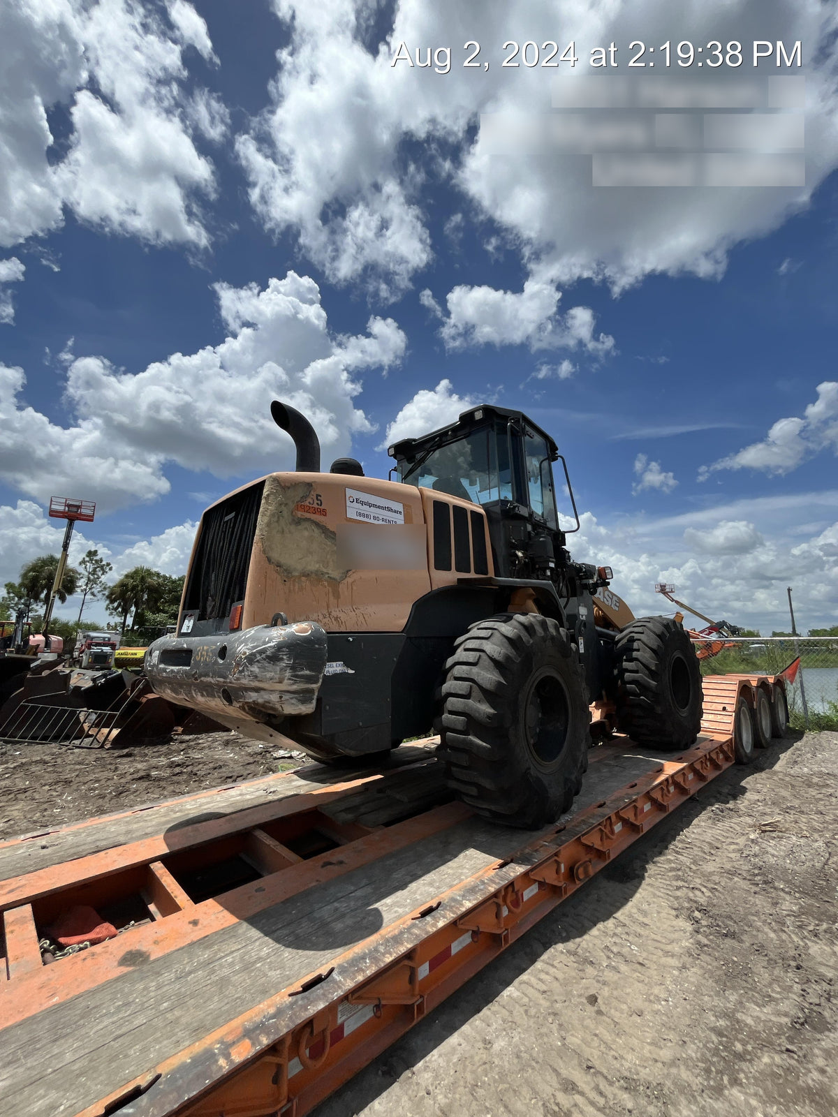 2018 CASE 621G
