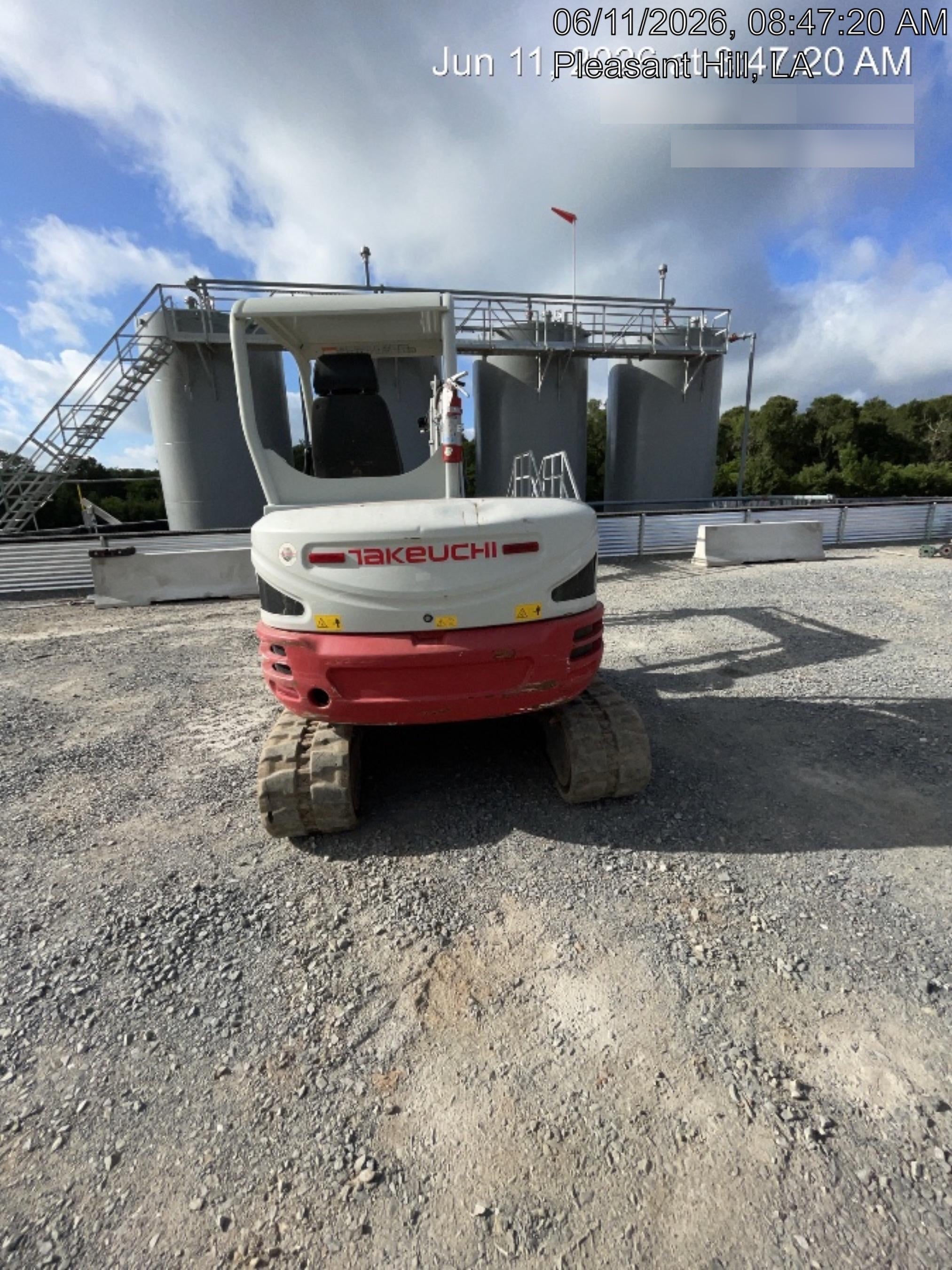 2022 TAKEUCHI TB250-2R