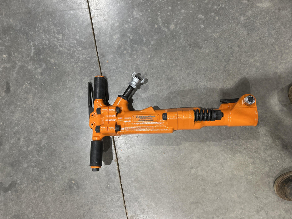 2024 MICHIGAN PNEUMATIC ES-TPB60-118-TRACKER