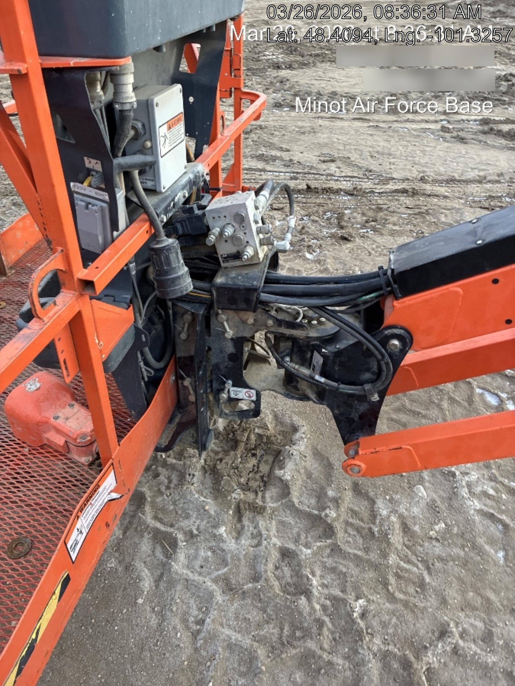 2023 JLG 660SJ