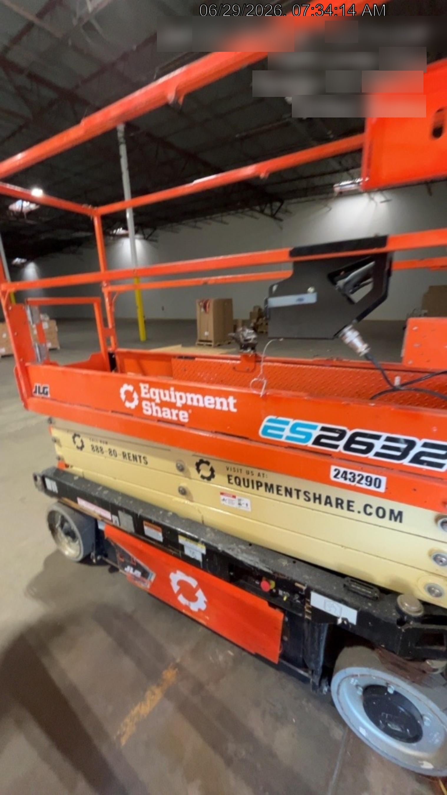 2022 JLG ES2632
