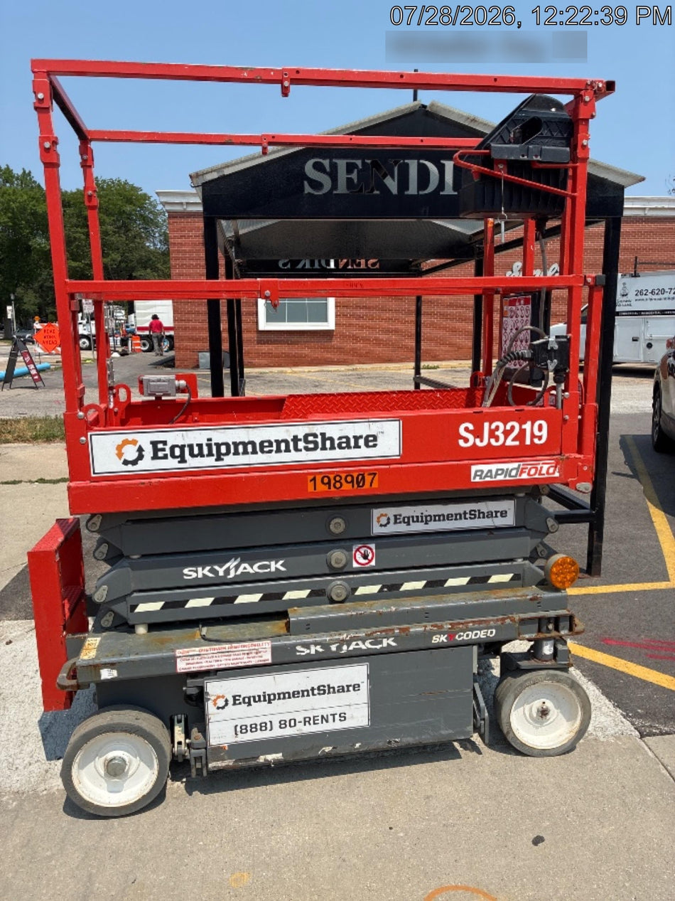 2021 SKYJACK SJ3219