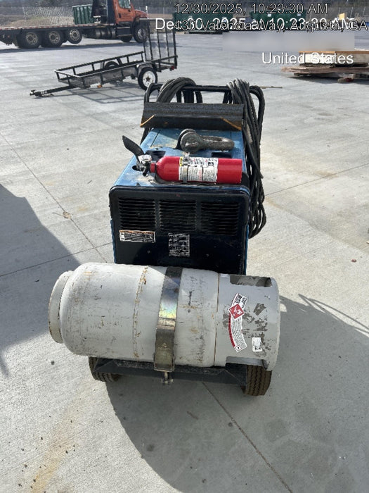 2019 Miller Electric BOBCAT 250 951600 PKG-250 amp Propane Welder, Standard w/Running Gear, Bracket, Hose"250 amp Propane Welder, Standard w/Running Gear, Bracket, Hose