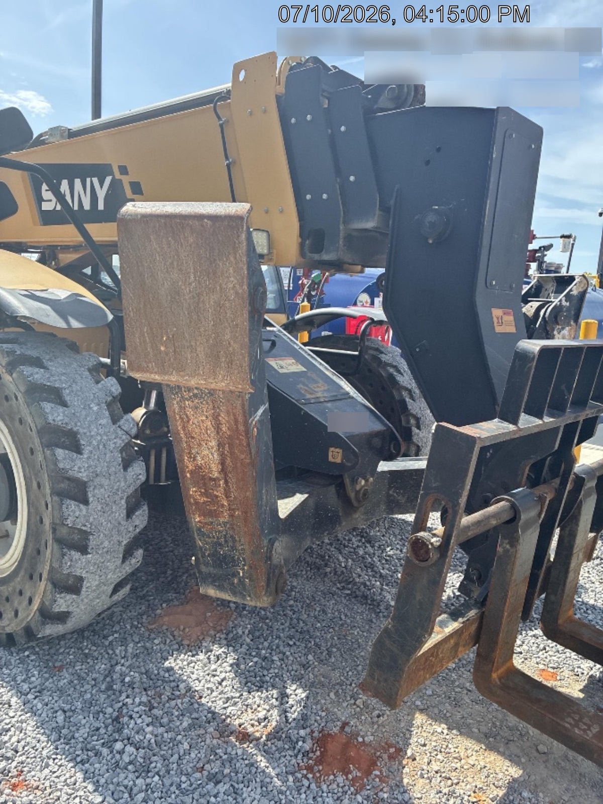 2021 SANY STH1056
