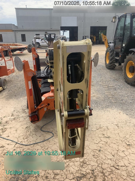 2022 JLG T350