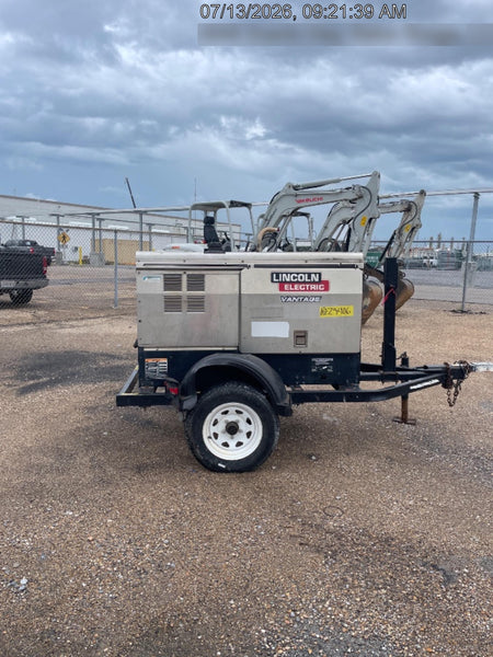 2019 Lincoln Electric Vantage 322 Welder Ready-Pak 3, Two wheel trailer, Fender and Light kit, Cable Rack