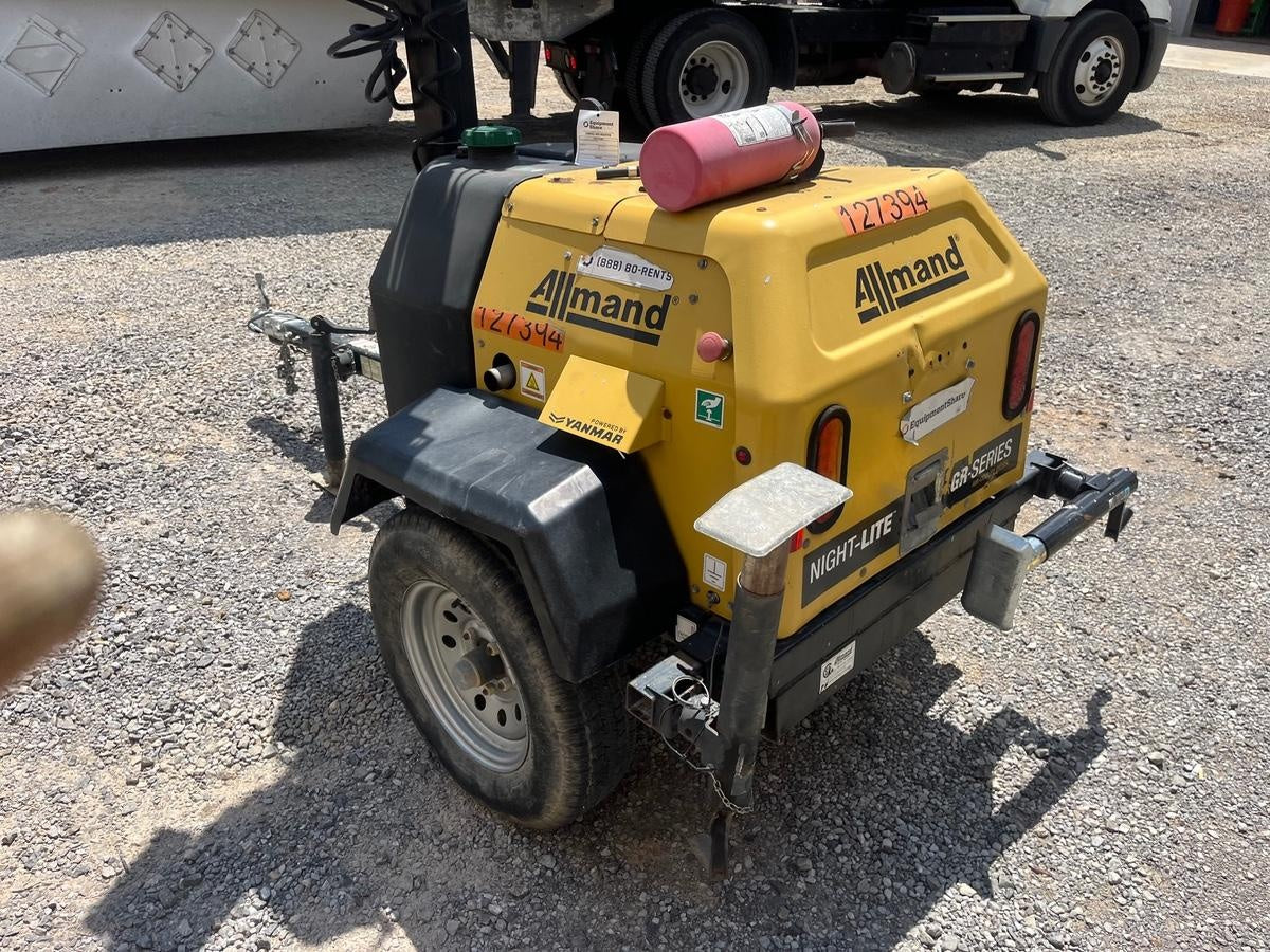 2021 Allmand NLV3GR (4) LED Light Fixture 350W, 23' Vertical Mast, 3kW Prime, Towable, Deep Sea L401, Leveling Jacks, Yanmar T4F 5.8hp