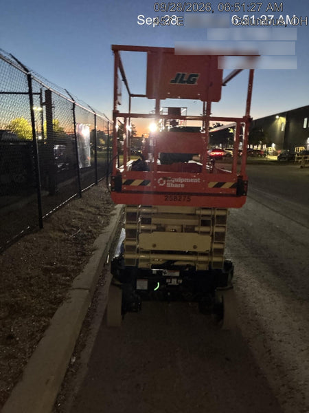 2022 JLG ES3246