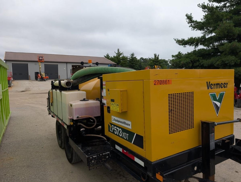 2023 Vac-Tron LP573XDT T4 Koehler Diesel Engine, 500 Gallon Debris Tank, x2 100 Gallon Water Tanks