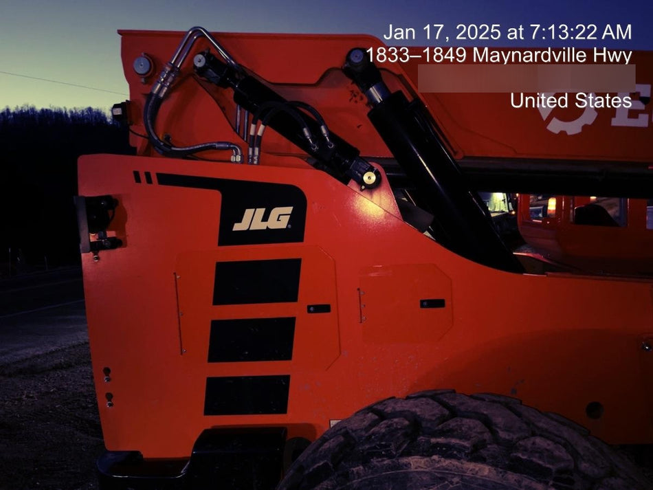2023 SKYTRAK 8042