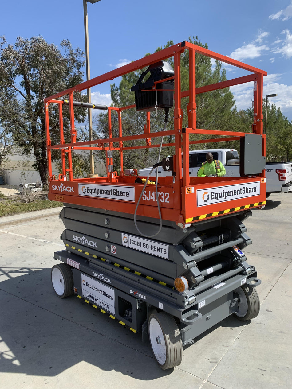 2022 SKYJACK SJ4732
