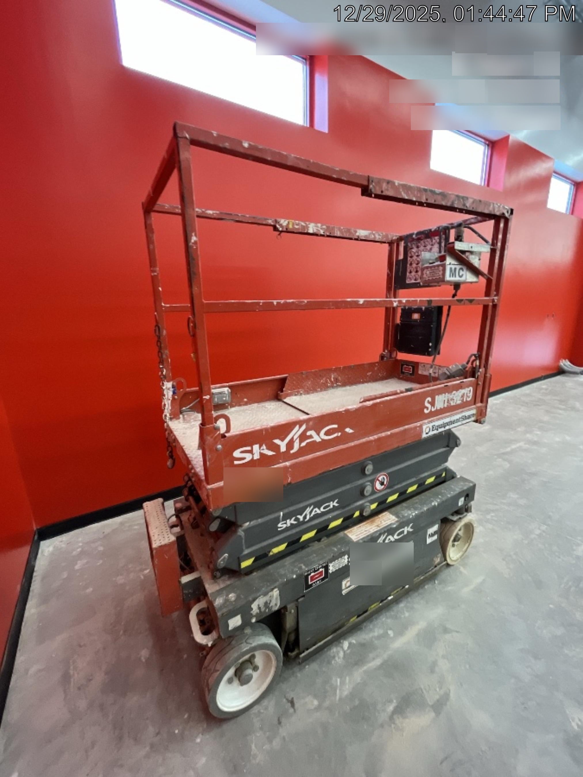 2016 Skyjack SJIII-3219 Standard Rental Specs